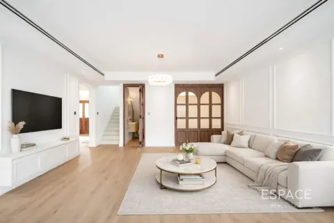 Villa asukohaga Arabian Ranches, Dubai, AÜE: 4 magamistoaga, 232 m² Nr 737956