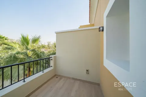 Willa na sprzedaż w Arabian Ranches, Dubai, ZEA 4 sypialnie, 232 mkw., nr 737956 - zdjęcie 17