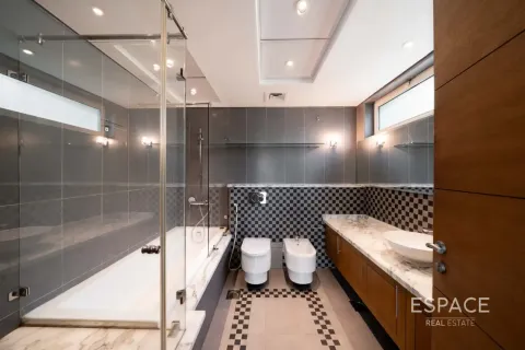 Müüa villa asukohaga Jumeirah Park, Dubai, AÜE: 4 magamistoaga, 455 m² Nr 737953 - pilt 10