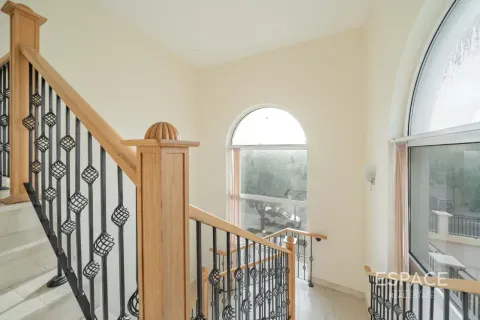 Müüa villa asukohaga Jumeirah Park, Dubai, AÜE: 4 magamistoaga, 455 m² Nr 737953 - pilt 14