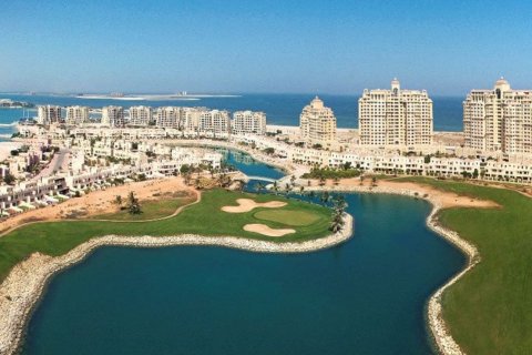 Ras Al Khaimah, संयुक्त अरब अमीरात में टाउनहाउस, 4 बेडरूम, 251 वर्ग मीटर, संख्या 735142 - फ़ोटो 9