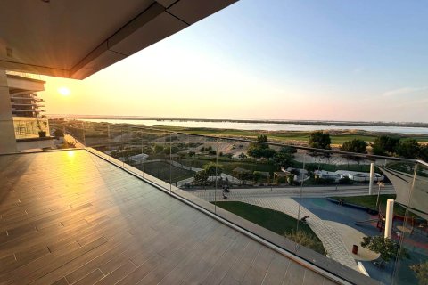 Apartamento en venta en Yas Island, Abu Dhabi, EAU 3 dormitorios, 202 m2 № 717243 - foto 4