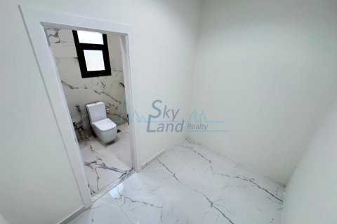 Vila u Dubai Land, UAE 5 spavaćih soba, 418 m2 Br. 646664 - fotografija 23