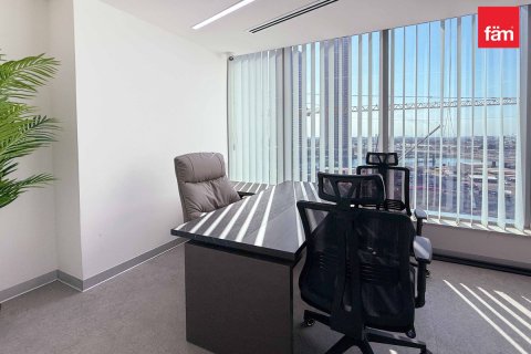 Business Bay, Dubai, UAE의 임대용 사무실 157.9제곱미터 번호 699944 - 사진 12