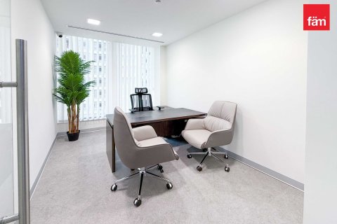 Business Bay, Dubai, UAE의 임대용 사무실 157.9제곱미터 번호 699944 - 사진 8