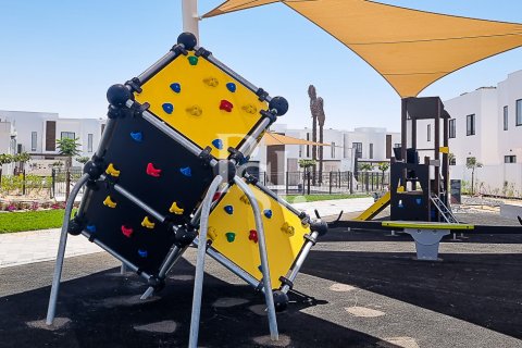 Villetta a schiera in vendita a Al Ghadeer, Abu Dhabi, EAU 3 camere da letto, 152 mq. № 717417 - foto 6