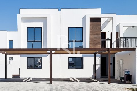 Villetta a schiera in vendita a Al Ghadeer, Abu Dhabi, EAU 3 camere da letto, 152 mq. № 717417 - foto 10