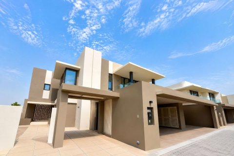 Villa zur Miete in Jebel Ali, Dubai, VAE 4 Schlafzimmer, 656.53 m2 Nr. 764382 - Foto 19