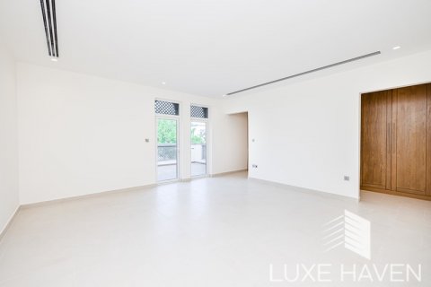 Villa itt: Jumeirah Park, Dubai, EAE, 4 hálószoba, 402.73 m², azonosító: 421635 - fénykép 5
