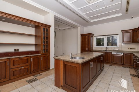 Willa do wynajęcia w Emirates Hills, Dubai, ZEA 6 sypialnie, 836.13 mkw., nr 421632 - zdjęcie 6
