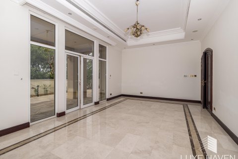 Willa do wynajęcia w Emirates Hills, Dubai, ZEA 6 sypialnie, 836.13 mkw., nr 421632 - zdjęcie 9