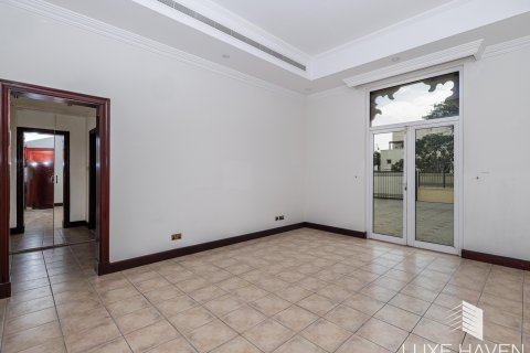 Willa do wynajęcia w Emirates Hills, Dubai, ZEA 6 sypialnie, 836.13 mkw., nr 421632 - zdjęcie 20