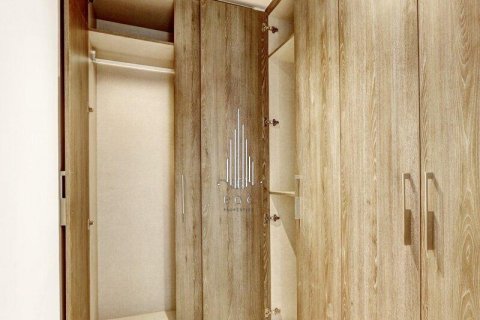 Vila na Yas Island, Abu Dhabi, UAE 3 spavaće sobe, 365.8 m2 Br. 489011 - Slika 12