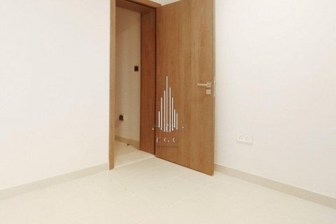 Vila na Yas Island, Abu Dhabi, UAE 3 spavaće sobe, 365.8 m2 Br. 489011 - Slika 13