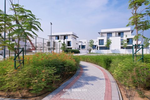 Villa itt: Dubai, EAE, 4 hálószoba, 257 m², azonosító: 572916 - fénykép 3
