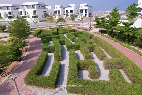 Villa itt: Dubai, EAE, 4 hálószoba, 257 m², azonosító: 572916 - fénykép 4