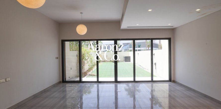 阿联酋 Dubai DAMAC Hills (Akoya by DAMAC) 别墅  3 卧, 217 平方米 , 编号 715271