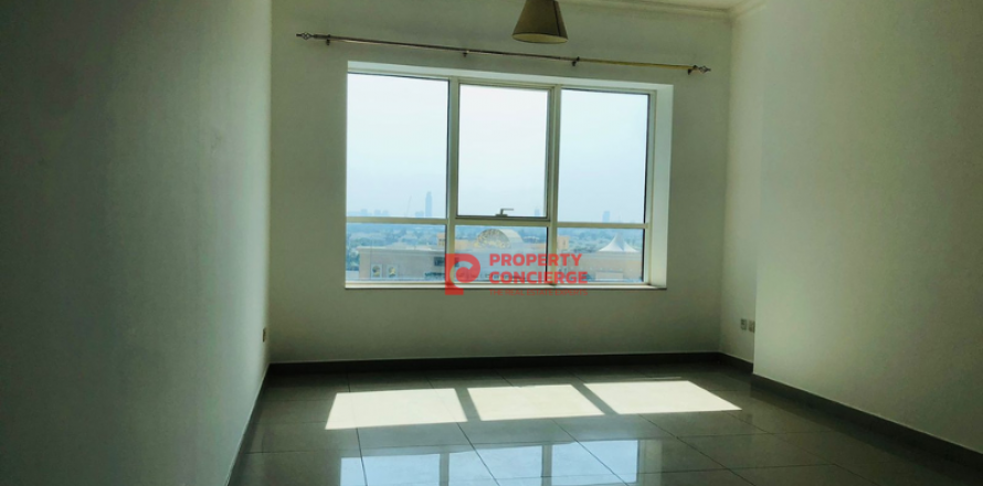 Jumeirah Lake Towers、Dubai、UAEにあるマンション 1ベッドルーム、75 m2 No542208