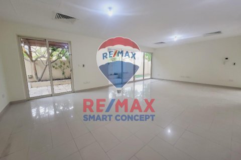 Vila u gradu Al Raha Gardens, Abu Dhabi, UAE 4 spavaće sobe, 241 m2 Br. 503135 - Slika 5