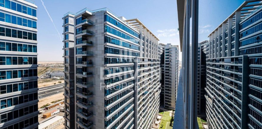 آپارتمان در Dubai Residence Complex، Dubai ، امارات متحده عربی 40.97 متر مربع.  شماره 762484