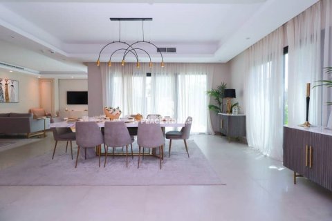 Townhouse til salg i Al Rahmaniya, Sharjah, UAE 3 soveværelser, 187 kvm № 415468 - foto 3