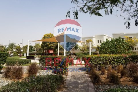 Villa em Al Ghadeer, Abu Dhabi, EAU 3 quartos, 226 m2 № 458952