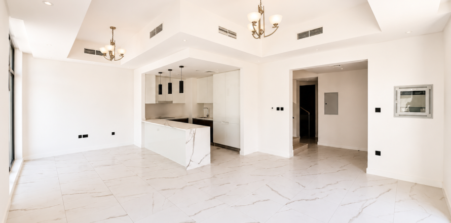 Townhouse i Wadi Al Safa 3, Dubai, UAE 4 soveværelser, 288 kvm № 754381