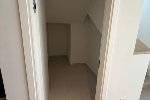Adosado en alquiler en Jebel Ali, Dubai, EAU 3 dormitorios, 241 m2 № 721982 - foto 6