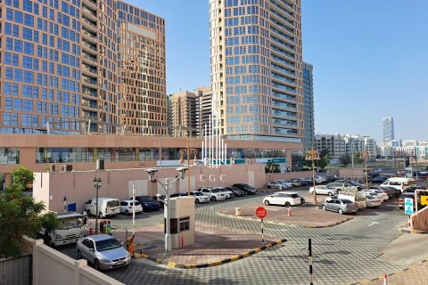 Vila di Al Khalidiya, Abu Dhabi, UAE 4 bilik tidur, 281 meter persegi № 450224 - foto 26