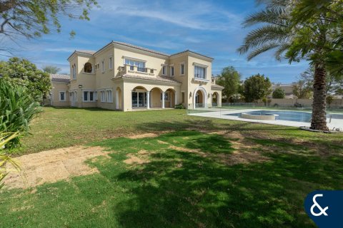 Huvila Arabian Ranches, Dubai, Arabiemiraatit 6 makuuhuonetta, 1064 m2 № 688882