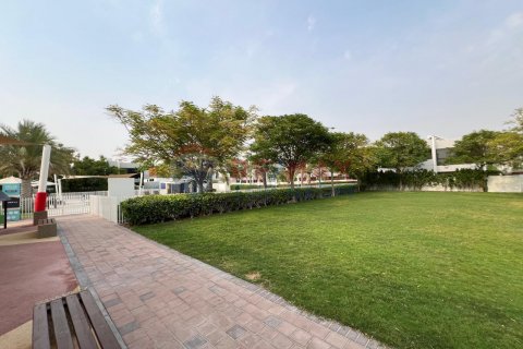Rekkehus til salgs i Dubai, Emiratene 3 soverom, 112.2 kvm Nr. 566540 - Foto 16
