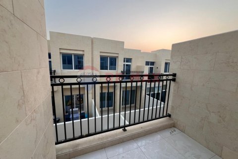 Rekkehus til salgs i Dubai, Emiratene 3 soverom, 112.2 kvm Nr. 566540 - Foto 14