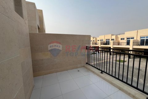 Rekkehus til salgs i Dubai, Emiratene 3 soverom, 112.2 kvm Nr. 566540 - Foto 13