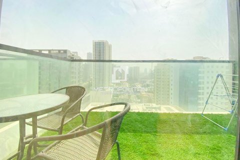 Apartment in Jumeirah Village Circle, Dubai, UAE 40 sq.m. № 730293 - photo 3