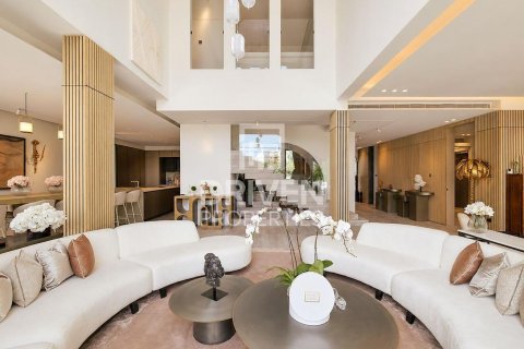 ویلا برای اجاره در Jumeirah Islands، Dubai، امارات متحده عربی 4 خوابه ، 1001.68 متر مربع ، شماره 762718 - تصویر 2