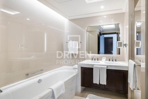 Apartmán v Downtown Dubai (Downtown Burj Dubai), Dubai, SAE 2 spálne, 146.79 m2 č. 762719 - Fotografia 11