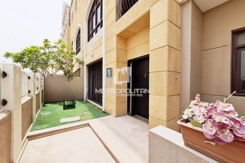Appartement à Jumeirah Village Circle, Dubai, EAU: 2 chambres, 225 m2 № 663912