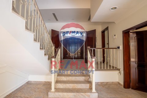 Villa para venda em Baniyas, Abu Dhabi, EAU 5 quartos, 508.2 m2 № 532249 - foto 28