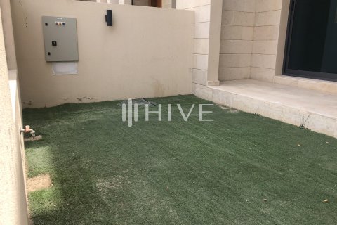 Villa itt: Jumeirah Village Circle, Dubai, EAE, 4 hálószoba, 322.6 m², azonosító: 566625 - fénykép 5