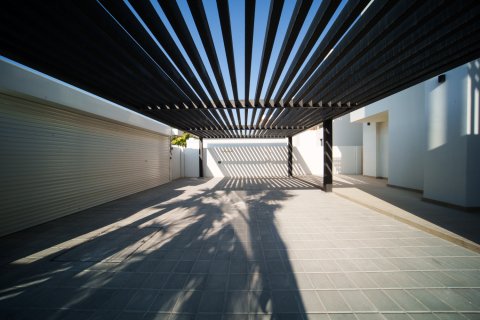 Vila di Saadiyat Island, Abu Dhabi, UAE 4 bilik tidur, 612 meter persegi № 757386 - foto 6