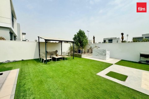 Villa til leie i Al Furjan, Dubai, Emiratene 4 soverom, 587.1 kvm Nr. 753438 - Foto 12