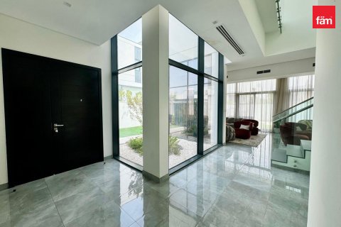 Villa til leie i Al Furjan, Dubai, Emiratene 4 soverom, 587.1 kvm Nr. 753438 - Foto 8