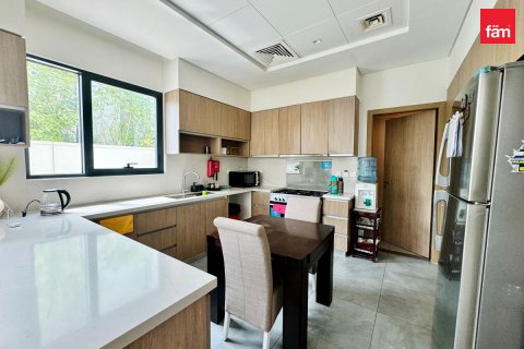 Villa til leie i Al Furjan, Dubai, Emiratene 4 soverom, 587.1 kvm Nr. 753438 - Foto 14