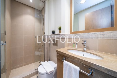 Apartman u gradu Downtown Dubai (Downtown Burj Dubai), Dubai, UAE 3 spavaće sobe, 169 m2 Br. 628089 - Slika 12