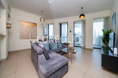 Apartman u gradu Downtown Dubai (Downtown Burj Dubai), Dubai, UAE 3 spavaće sobe, 169 m2 Br. 628089 - Slika 2