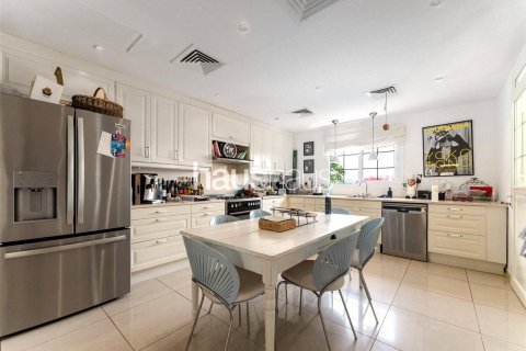Villa en alquiler en The Springs, Dubai, EAU 4 dormitorios, 381 m2 № 626670 - foto 17