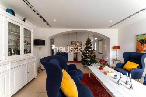 Villa en alquiler en The Springs, Dubai, EAU 4 dormitorios, 381 m2 № 626670 - foto 22
