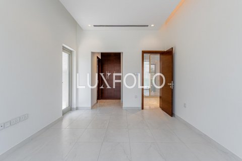 Villa te huur in Mohammed Bin Rashid City, Dubai, VAE 5 slaapkamers, 847 vr.m., nr 628086 - foto 16