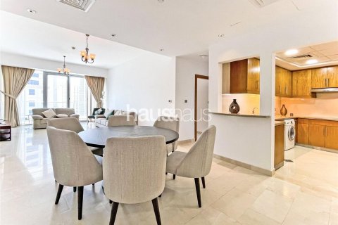 Wohnung in Dubai Marina, Dubai, VAE: 2 Schlafzimmer, 155 m2 Nr. 626669