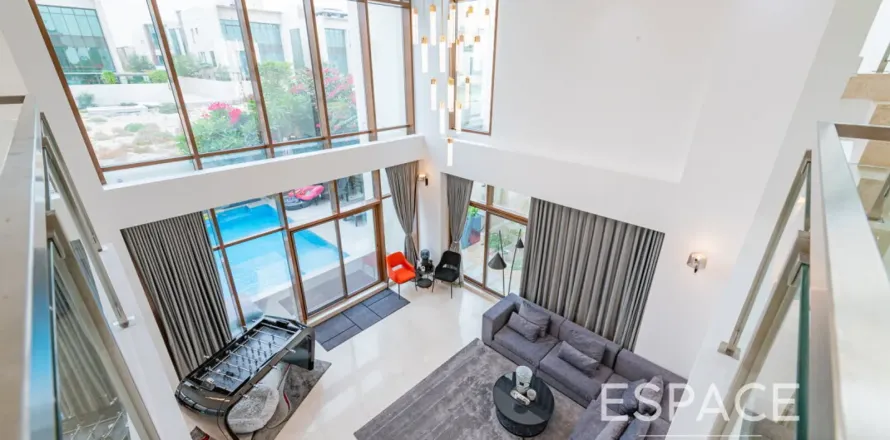 Villa in Meydan Gated Community, Dubai, VAE: 6 Schlafzimmer, 598 m2 Nr. 737880